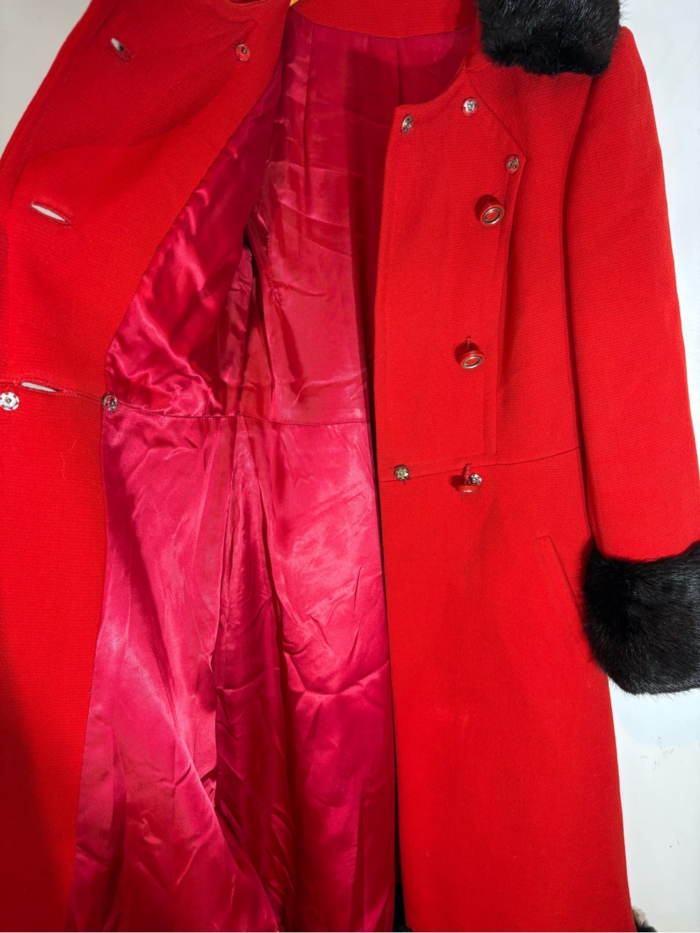 Vintage 1960s Red Wool Genuine Fur Trim Coat XS - Picture 9 of 13
